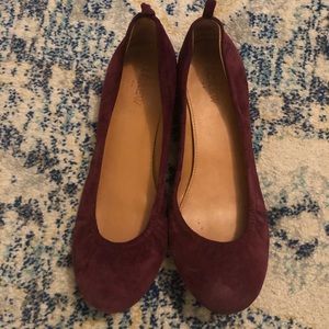 Women’s suede flats
